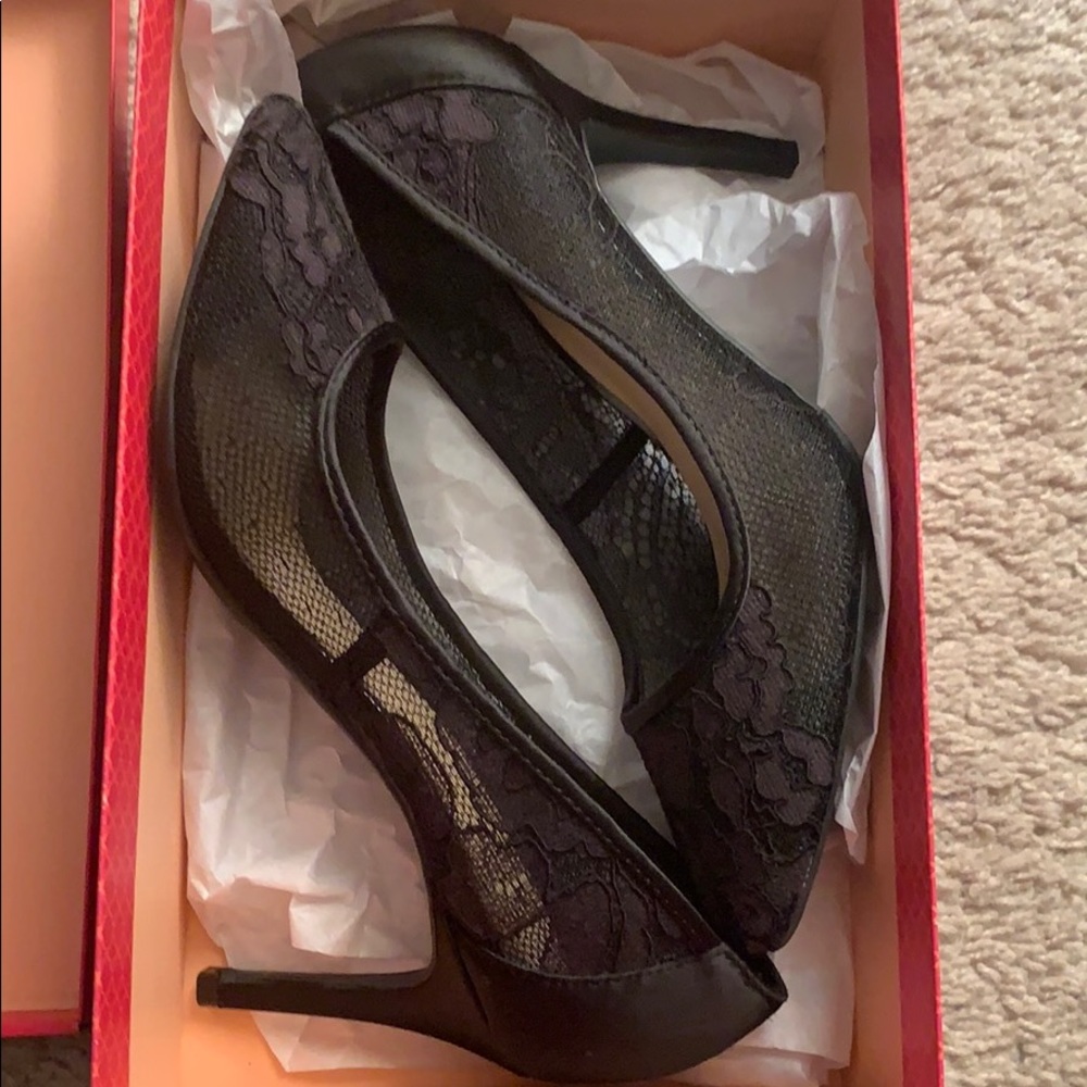 Kelly k Katie black lace heels